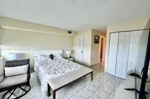 7135 Collins Ave, Miami Beach, FL 33141 - Photo 27