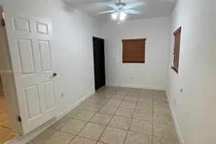 271 NW 57th Ct, Miami, FL 33126 - Photo 33