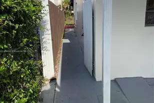 271 NW 57th Ct, Miami, FL 33126 - Photo 45