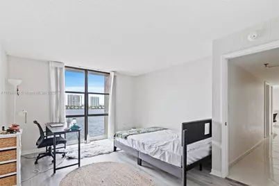 17600 N Bay Rd #N701, Sunny Isles Beach, FL 33160 - Photo 21