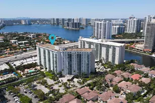 19380 Collins Ave, Sunny Isles Beach, FL 33160 - Photo 49