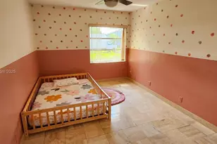 22310 Cameo Dr E, Boca Raton, FL 33433 - Photo 9