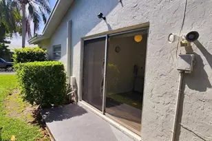 22310 Cameo Dr E, Boca Raton, FL 33433 - Photo 33