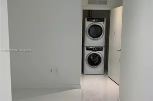 851 NE 1st Ave, Miami, FL 33132 - Photo 21