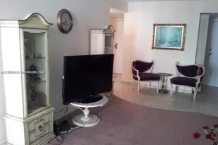 250 174th St, Sunny Isles Beach, FL 33160 - Photo 9