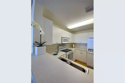 10 Aragon Ave #1218, Coral Gables, FL 33134 - Photo 5