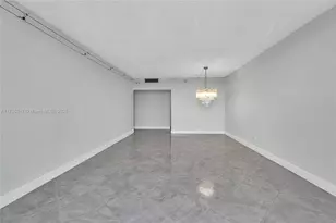90 Edgewater Dr, Coral Gables, FL 33133 - Photo 11