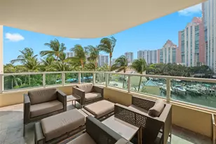 3340 NE 190th St, Aventura, FL 33180 - Photo 11