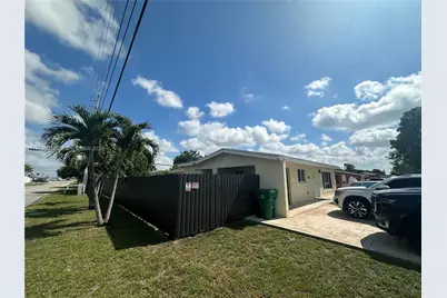 7531 Tropicana St, Miramar, FL 33023 - Photo 3