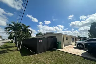 7531 Tropicana St, Miramar, FL 33023 - Photo 3