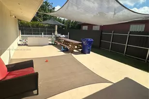 7531 Tropicana St, Miramar, FL 33023 - Photo 17