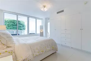 2155 Washington Ct, Miami Beach, FL 33139 - Photo 13