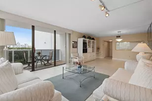 3625 N Country Club Dr, Aventura, FL 33180 - Photo 13