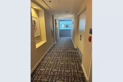 1395 W Brickell Ave #2813, Miami, FL 33131 - Photo 3