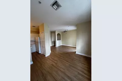1017 Shoma Dr #462, Royal Palm Beach, FL 33414 - Photo 7