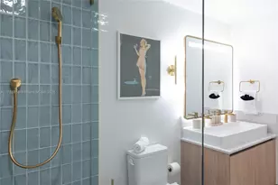 159 NE 6th St, Miami, FL 33132 - Photo 43