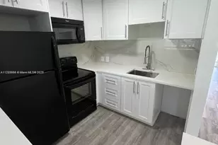 22 Suffolk A, Boca Raton, FL 33434 - Photo 1