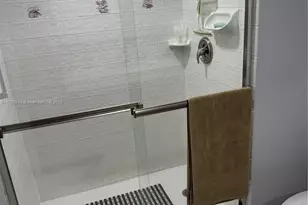 427 Golden Isles Dr, Hallandale Beach, FL 33009 - Photo 13