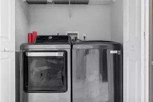 3105 NE 184th St, Aventura, FL 33160 - Photo 3