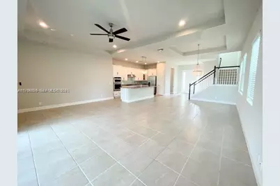 12476 Nautilus Cir #12476, Palm Beach Gardens, FL 33412 - Photo 7