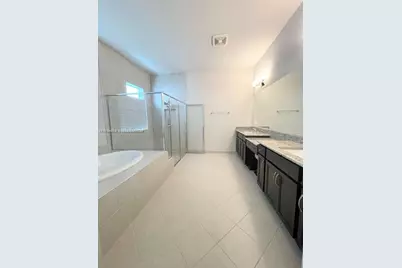 12476 Nautilus Cir #12476, Palm Beach Gardens, FL 33412 - Photo 13