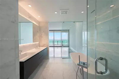 6901 Collins Ave #401, Miami Beach, FL 33141 - Photo 15