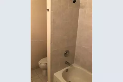 2733 NE 3rd Ct #103, Homestead, FL 33033 - Photo 11