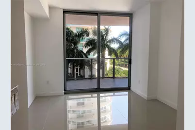 488 NE 18th St #215, Miami, FL 33132 - Photo 11
