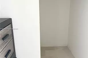 5838 Collins Ave, Miami Beach, FL 33140 - Photo 19