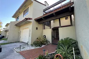 9735 Costa Del Sol Blvd, Doral, FL 33178 - Photo 3