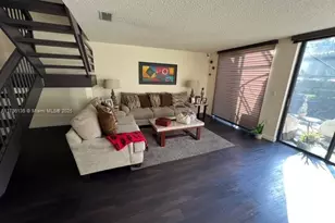 9735 Costa Del Sol Blvd, Doral, FL 33178 - Photo 33