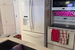 5621 SW 2nd Ct, Margate, FL 33068 - Photo 3