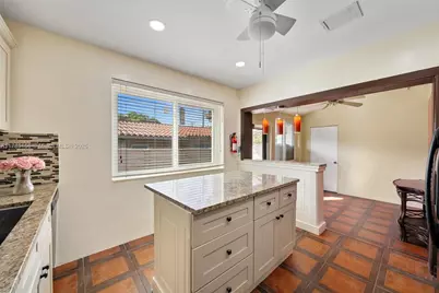 6150 SW 15th St, West Miami, FL 33144 - Photo 7