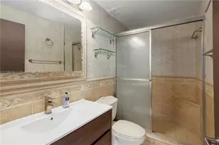 5055 Collins Ave, Miami Beach, FL 33140 - Photo 11