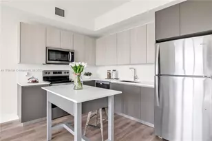 3701 N Dixie Hwy, Oakland Park, FL 33334 - Photo 7