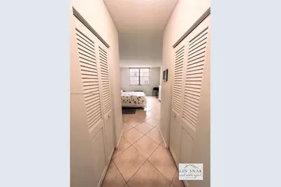 300 Bayview Dr #915, Sunny Isles Beach, FL 33160 - Photo 21