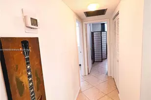 300 Bayview Dr, Sunny Isles Beach, FL 33160 - Photo 13