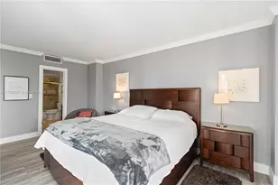 3625 N Country Club Dr, Aventura, FL 33180 - Photo 15