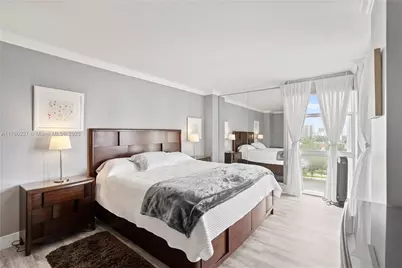 3625 N Country Club Dr #902, Aventura, FL 33180 - Photo 13