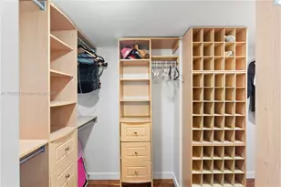 3625 N Country Club Dr, Aventura, FL 33180 - Photo 17