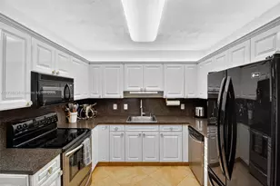 1163 Johnson St, Hollywood, FL 33019 - Photo 11