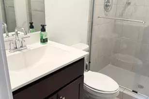 2469 SE 10th St, Homestead, FL 33035 - Photo 27