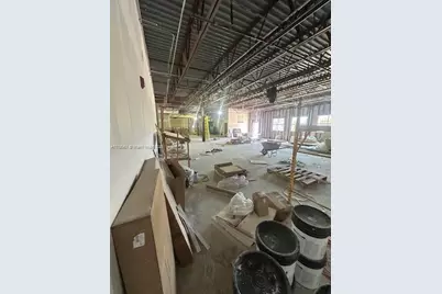 4650 N Dixie Hwy, Oakland Park, FL 33334 - Photo 13