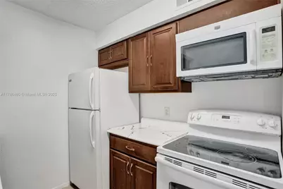 2946 S University Dr #7108, Davie, FL 33328 - Photo 11