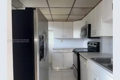 [Address not provided], Miami, FL 33183 - Photo 5