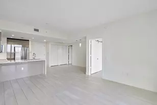 2000 Metropica Wy, Sunrise, FL 33323 - Photo 13