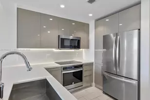 2000 Metropica Wy, Sunrise, FL 33323 - Photo 5