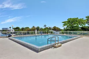 3000 Holiday Dr, Fort Lauderdale, FL 33316 - Photo 49