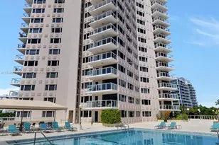 3000 Holiday Dr, Fort Lauderdale, FL 33316 - Photo 53