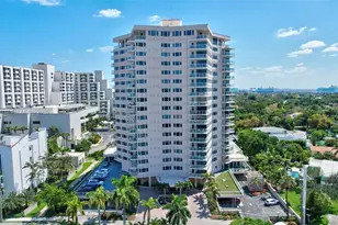 3000 Holiday Dr, Fort Lauderdale, FL 33316 - Photo 3